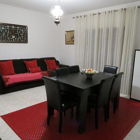 Apartamento วิลาโดคันด์ ภายนอก รูปภาพ